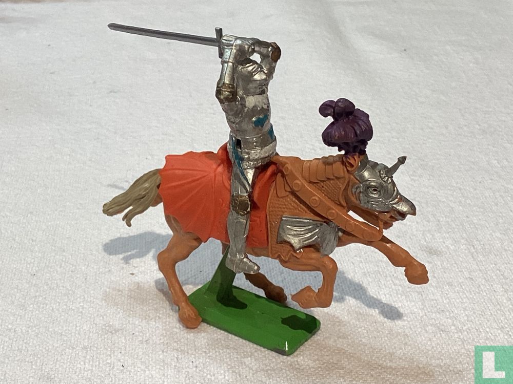 Ritter zu Pferd
