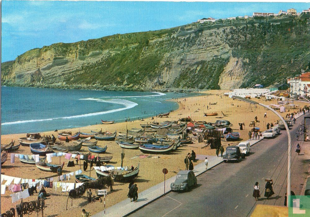 Nazaré, Avenida e praia