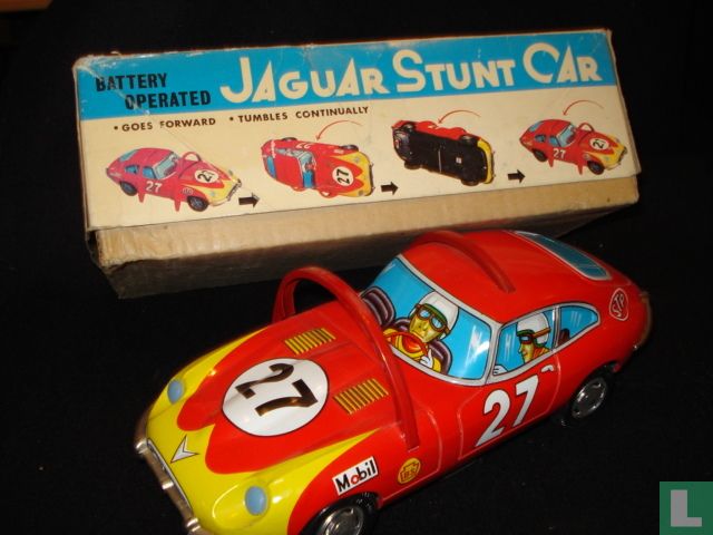 Jaguar E-type Stunt Car #27