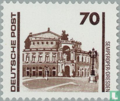 Bâtiments et Monuments