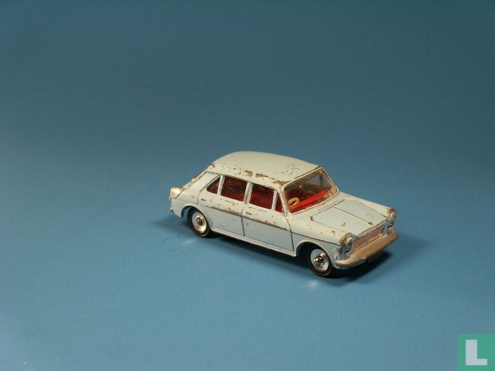 Morris 1100