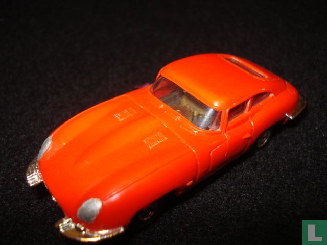 Jaguar E-type