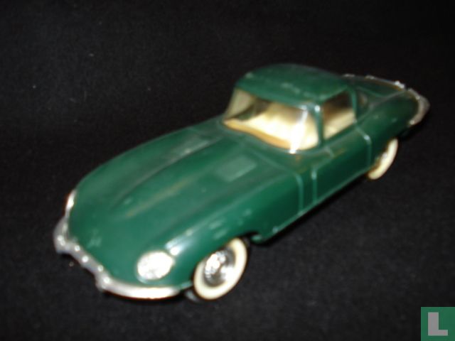Jaguar E-type