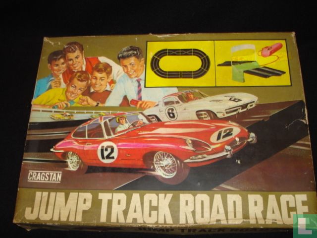 Jump Track Road Race