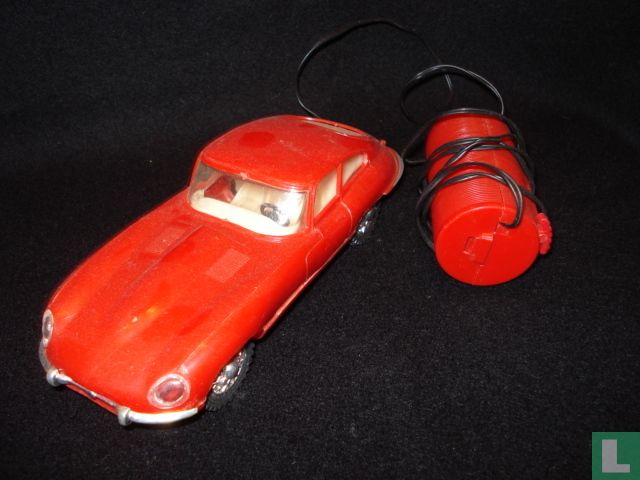 Jaguar E-type 