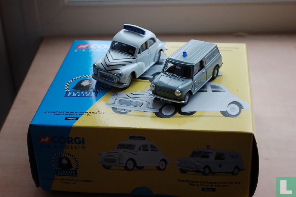 Morris Police set