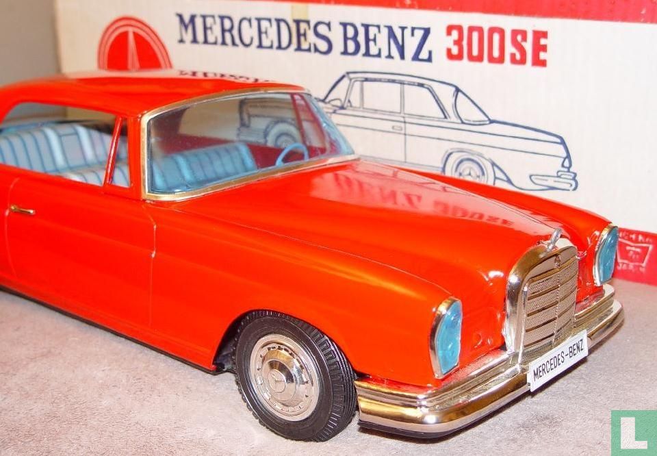 Mercedes 300 se ichiko - Collection