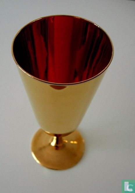 Verres dorés