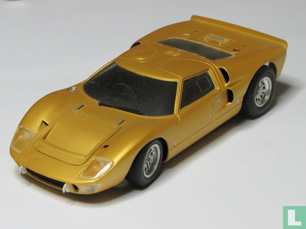 Ford GT40