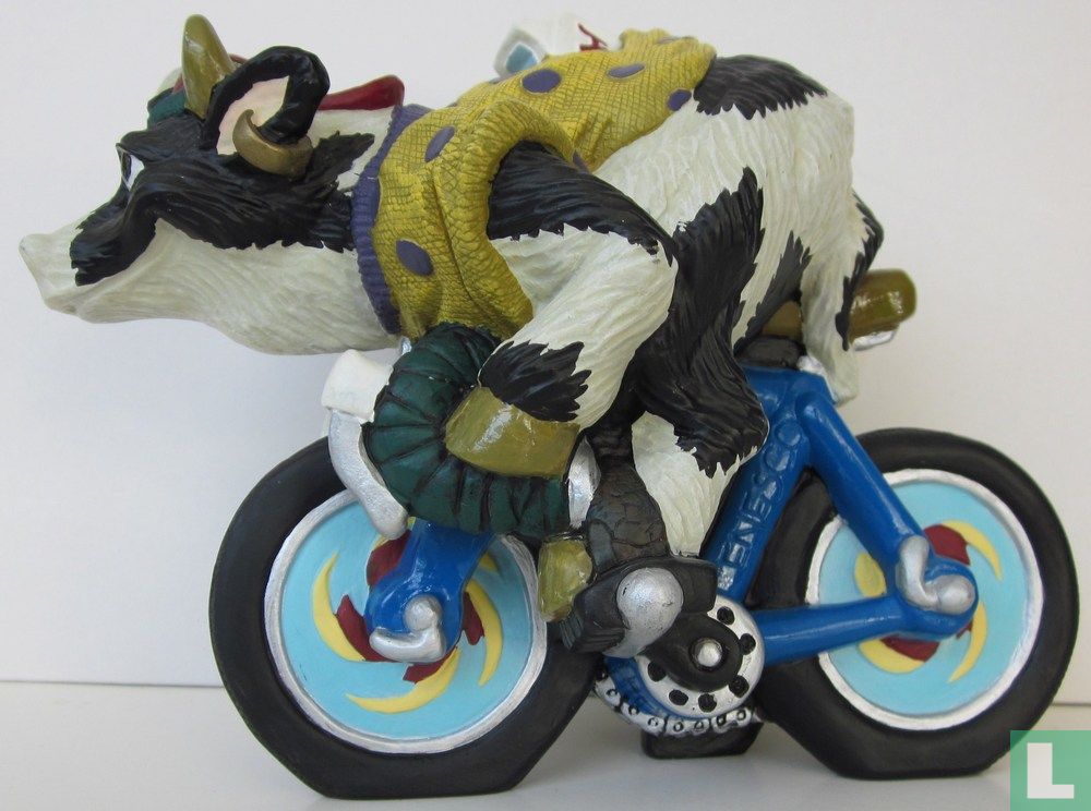 Koe op fiets