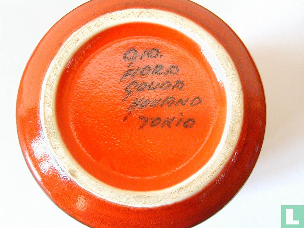 Tokio Bollenvaas 