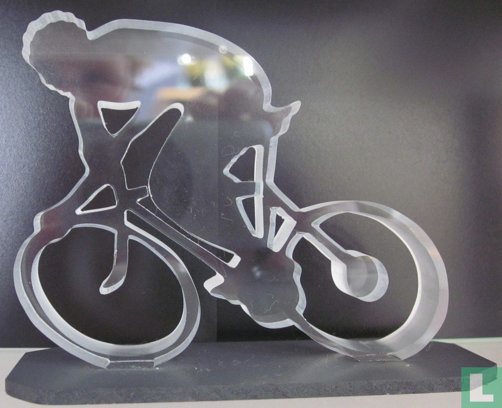 Fiets van plexiglas