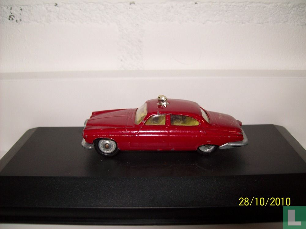 Jaguar MK X