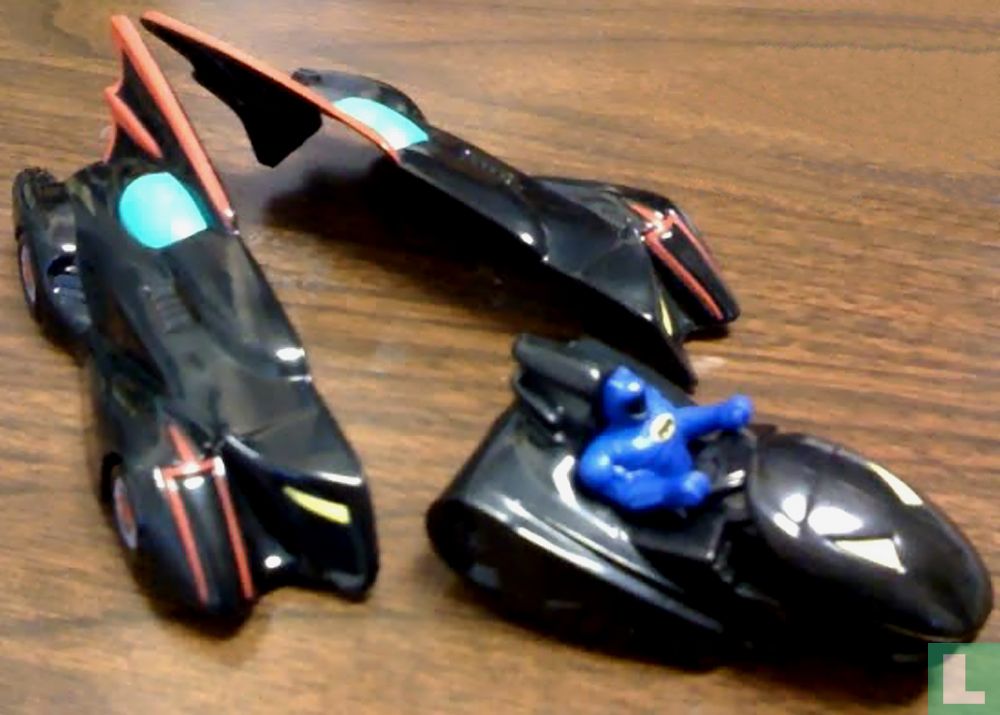  Batmobile 