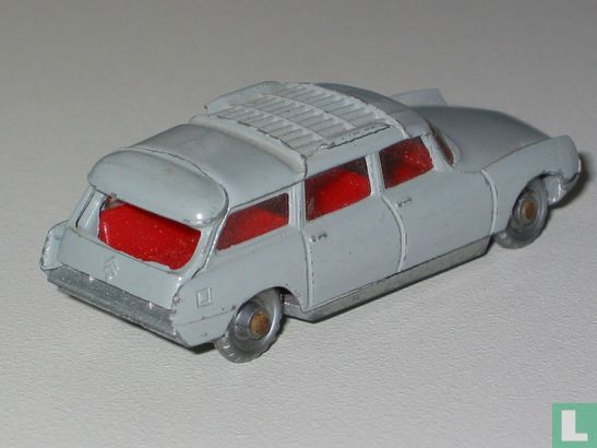 Citroën DS Break - Bild 2
