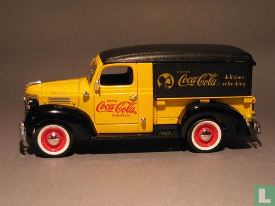 Dodge Canopy Bank 'Coca-Cola'