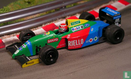 Benetton B190 - Ford 