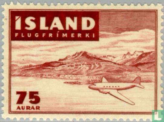 Vliegtuig boven Eyjafjörður