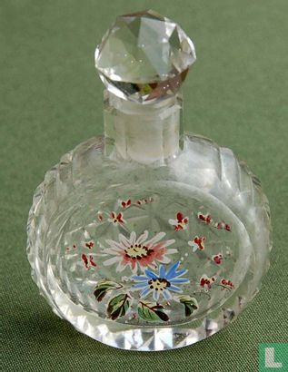Kristallen flacon met bloemenmotief en stopper