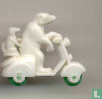 Ours et scooter chien - Image 1