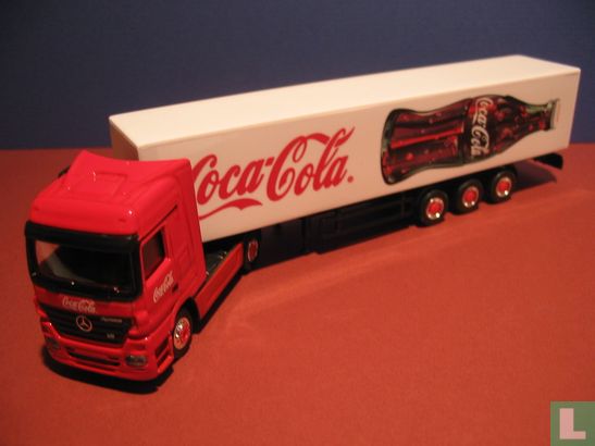 Mercedes Actros 'Coca-Cola'