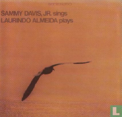 Sammy Davis Jr. sings, Laurindo Almeida plays  - Afbeelding 1