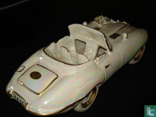 Jaguar-E-Type - Image 2