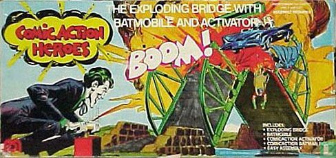 Exploding Bridge with Batmobile and activator - Bild 1