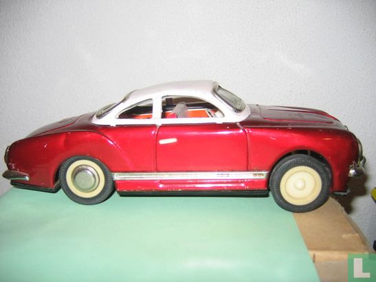 Volkswagen Karmann Ghia - Image 1