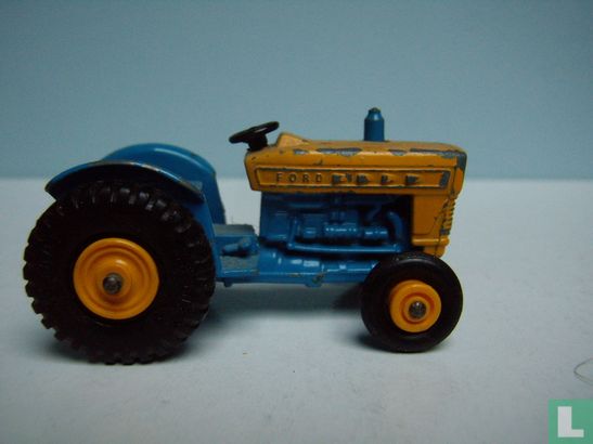 Ford Tractor - Image 3