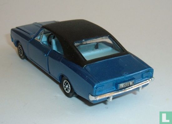 Opel Commodore - Afbeelding 2