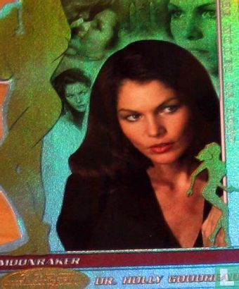 Lois Chiles as Dr. Holly Goodhead - Afbeelding 1