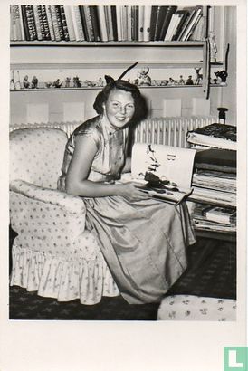H.K.H. Prinses Beatrix.Soestdijk Aug. '56 - Image 1