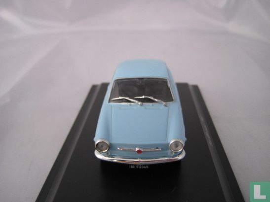 Fiat 850 Coupe - Image 3