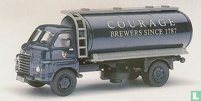 Bedford ‘S’ Type Tanker - Courage