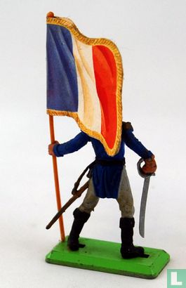 Officier à l'épée et le drapeau - Image 2