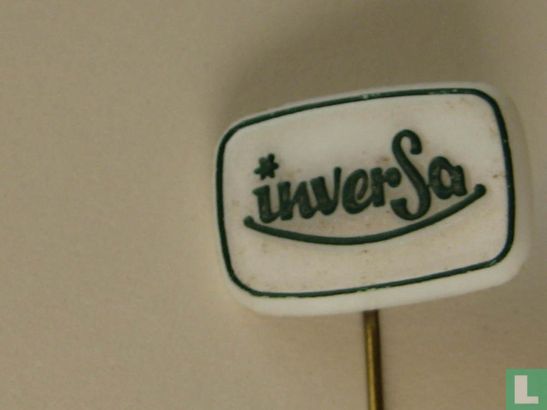 Inversa [groen op wit]