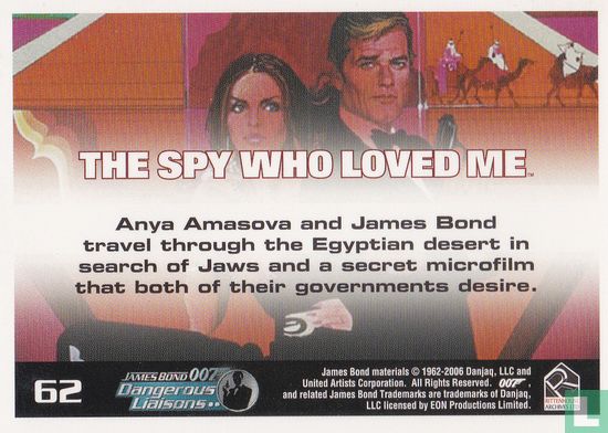 Anya Amasova and James Bond travel through the Egyptian desert - Afbeelding 2