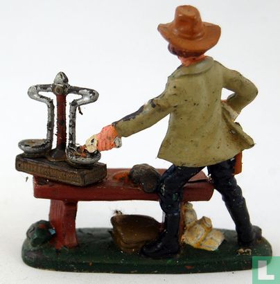 Gold miner Scale - Image 2