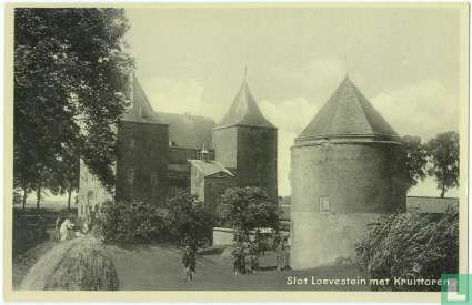 Slot Loevestein en kruittoren