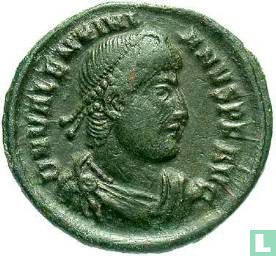 Empire romain de Thessalonique AE3 Kleinfollis empereur Valentinien I 364-367 - Image 2
