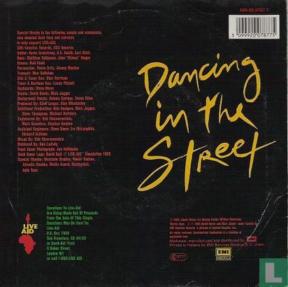 Dancing in the street - Image 2