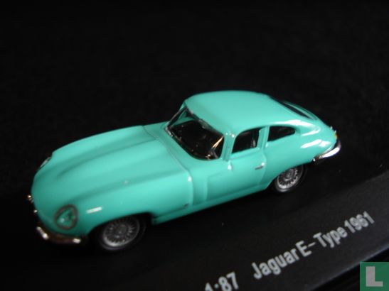 Jaguar E-type - Bild 2