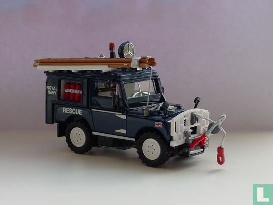 Land Rover Defender 'Royal Navy Rescue' - Bild 1