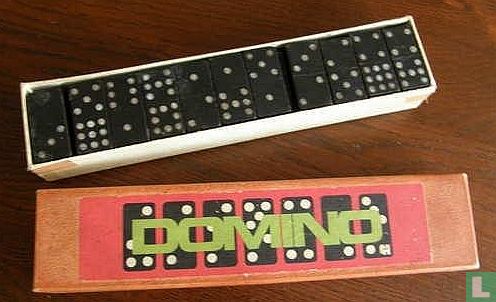 Domino - Image 2