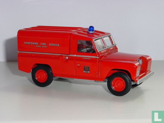 Land Rover Defender 'Hampshire Fire Service'