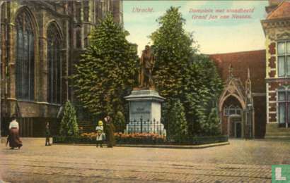 Domplein met standbeeld Graaf Jan van Nassau