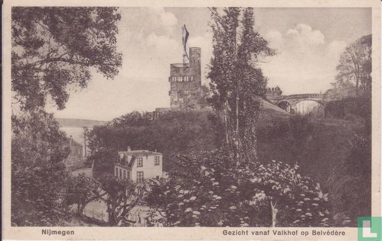 Gezicht vanaf Valkhof op Belvedére - Afbeelding 1