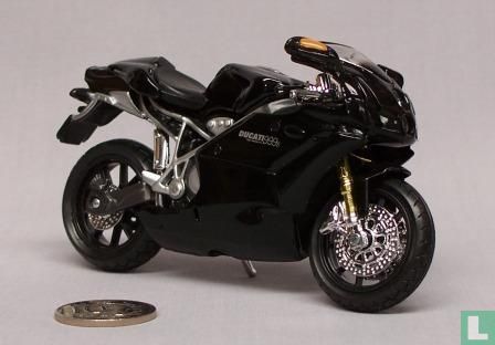 Ducati 999s - Image 1