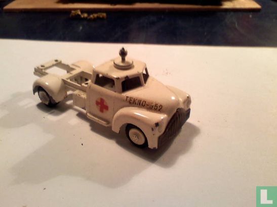 Dodge Ambulance - Afbeelding 1